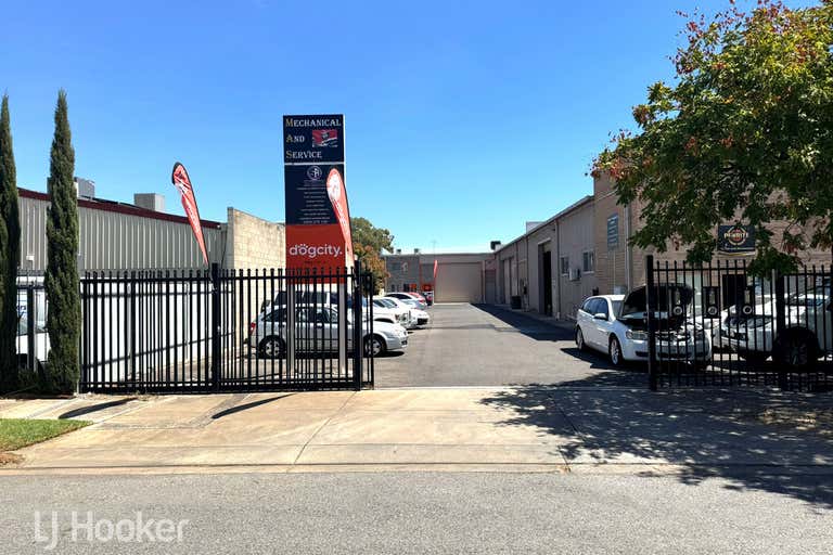 2/6 Norma Avenue Ridgehaven SA 5097 - Image 2