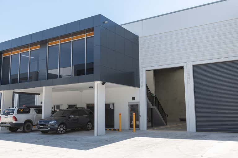 2/7-9 Jullian Close Banksmeadow NSW 2019 - Image 1