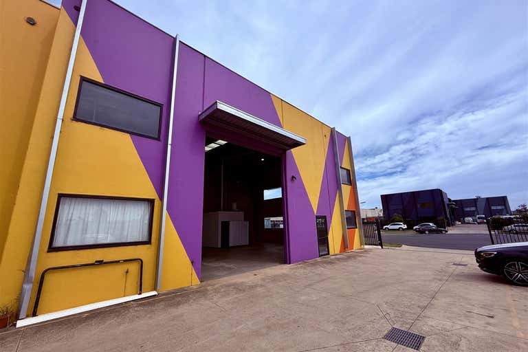 1/2 Webb Court Epping VIC 3076 - Image 2