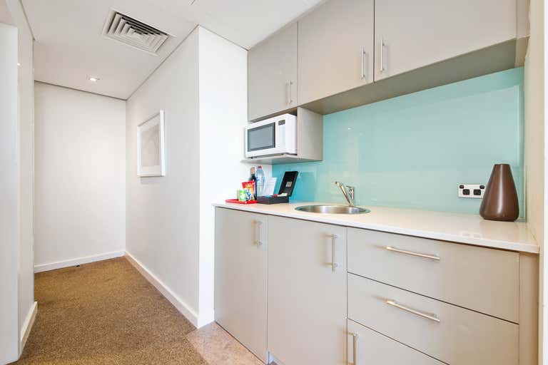 82/33 Mounts Bay Road Perth WA 6000 - Image 2