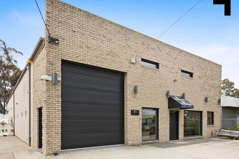 21 Clements Avenue Bundoora VIC 3083 - Image 2