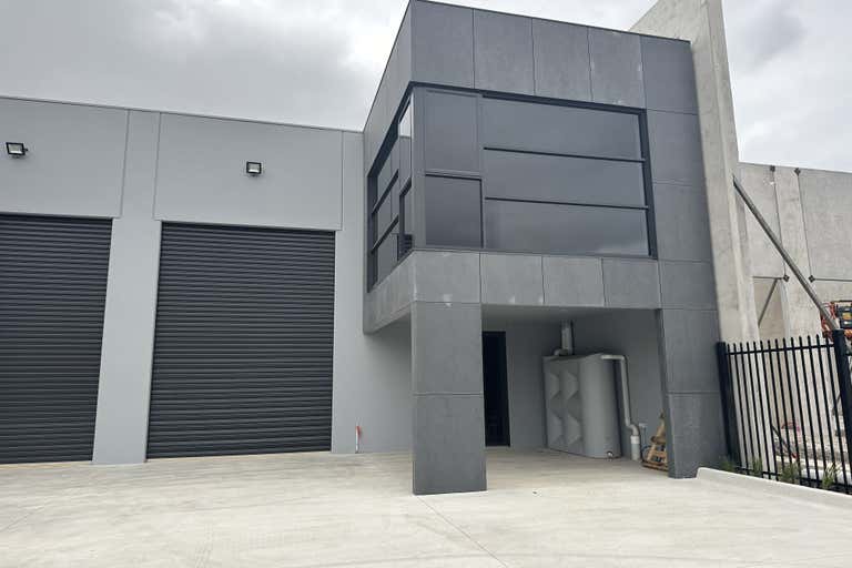 1/26 Robbins Circuit Williamstown North VIC 3016 - Image 2