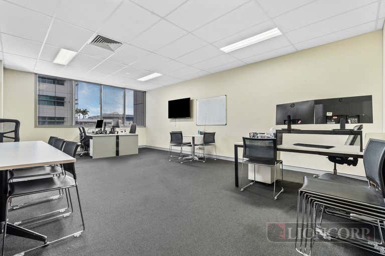 Upper Mount Gravatt QLD 4122 - Image 2