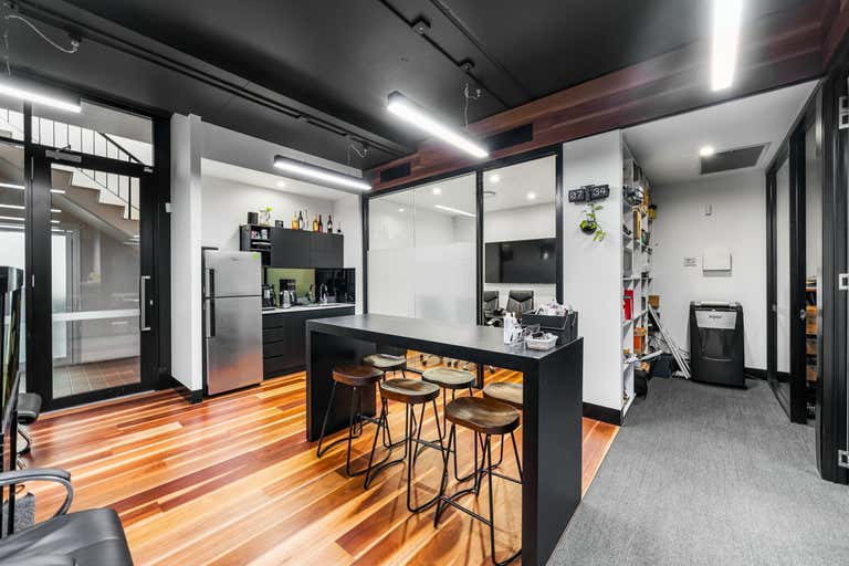 3/211 Logan Road Woolloongabba QLD 4102 - Image 2