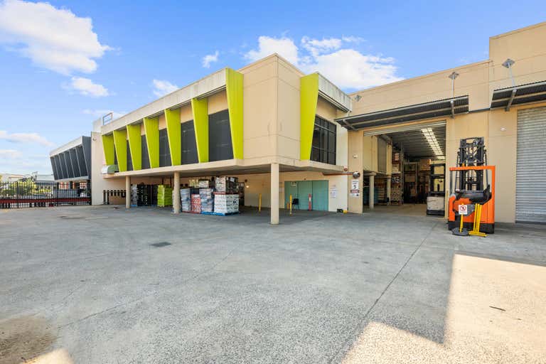 1/1-5 Monte Khoury Drive Loganholme QLD 4129 - Image 2