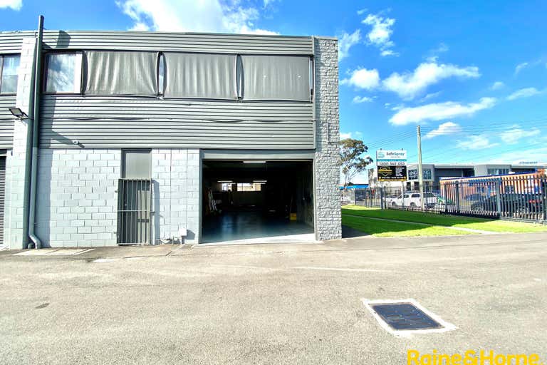 Unit 1, 9 Coombes Drive Penrith NSW 2750 - Image 2