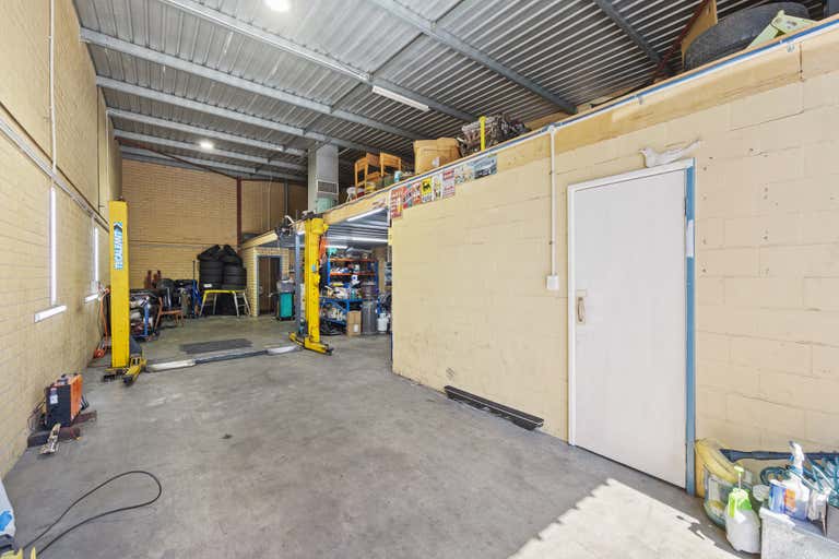 4/56 Irvine Drive Malaga WA 6090 - Image 2