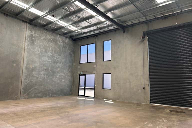 9/32 Saleyards Road Kyneton VIC 3444 - Image 2