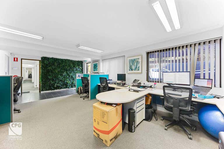 9 Hattersley Street Arncliffe NSW 2205 - Image 2