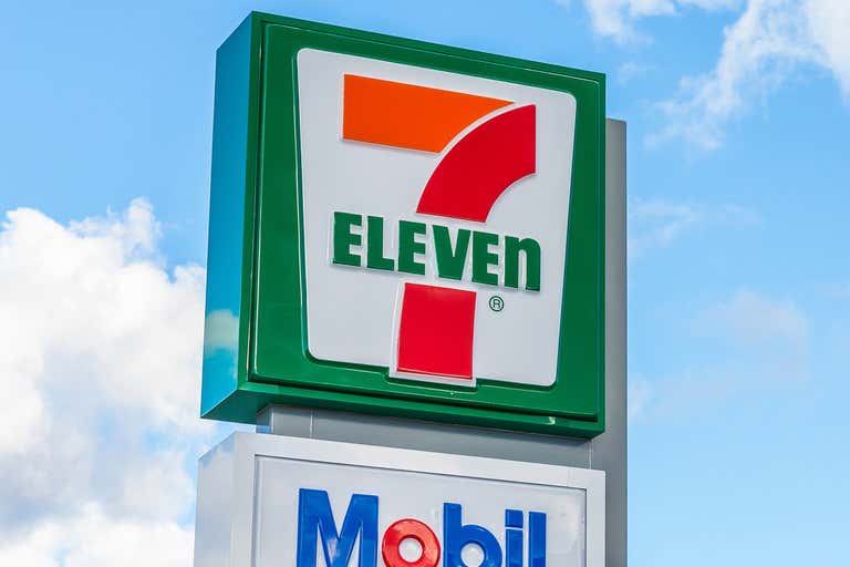 7-Eleven , 689 New Cleveland Road Gumdale QLD 4154 - Image 2