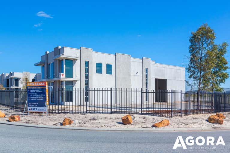 2/31 Hensbrook Loop Forrestdale WA 6112 - Image 2