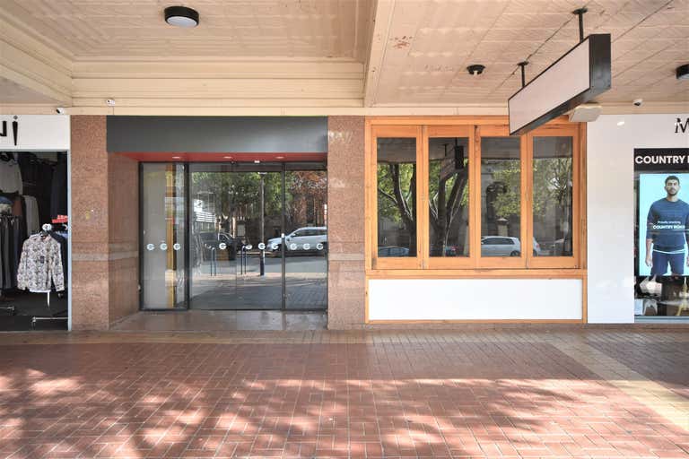 3 & 5/557 Dean Street Albury NSW 2640 - Image 2