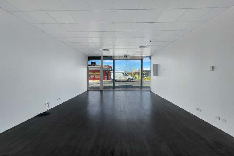 2/127 Shannon Avenue Avenue Manifold Heights VIC 3218 - Image 2