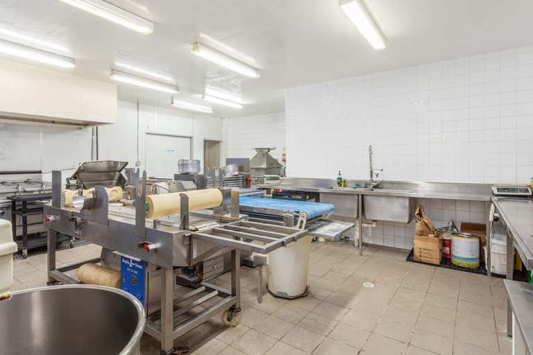 26 Tenterden Road Botany NSW 2019 - Image 2