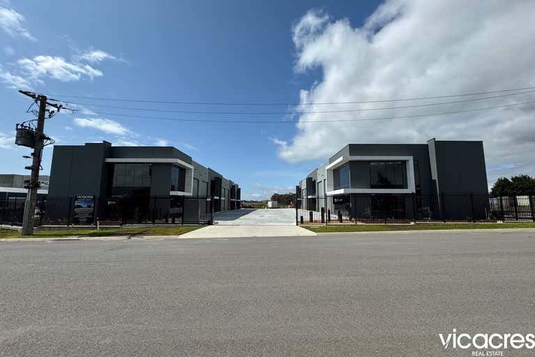 9/12-14 Leesons Road Traralgon VIC 3844 - Image 2