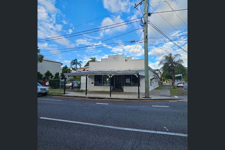 141 riding road Hawthorne QLD 4171 - Image 2