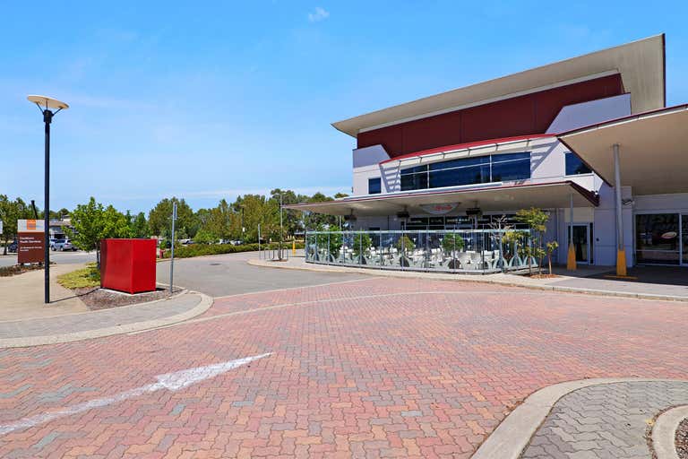 25 Wentworth Parade Success WA 6164 - Image 2