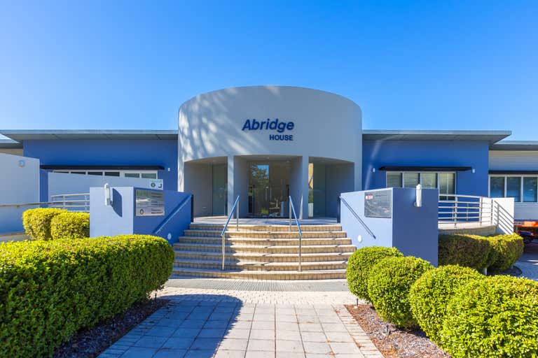 5 Turner Avenue Bentley WA 6102 - Image 2