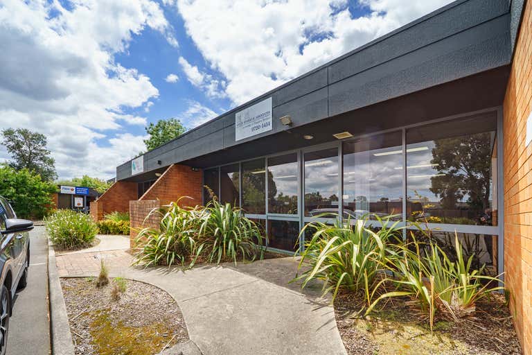 2/42 Stud Road Bayswater VIC 3153 - Image 1