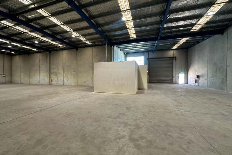 Unit  8, 86-90 Pipe Road Laverton North VIC 3026 - Image 2