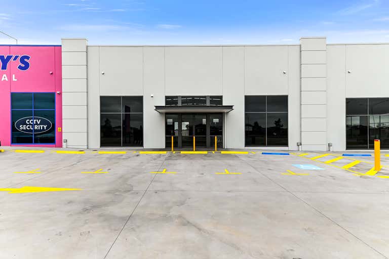 1046 Thompsons Road Cranbourne West VIC 3977 - Image 1