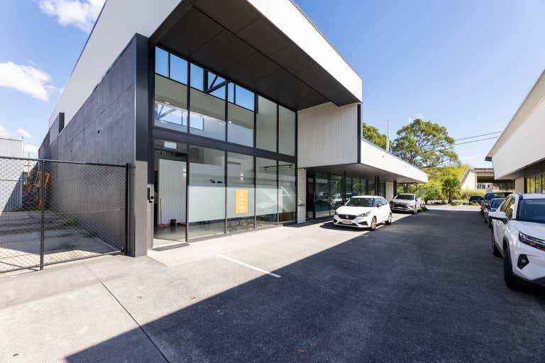 4/41-55 Kenyon Street Eagle Farm QLD 4009 - Image 2