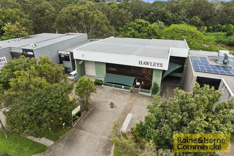 7 Harvton Street Stafford QLD 4053 - Image 1