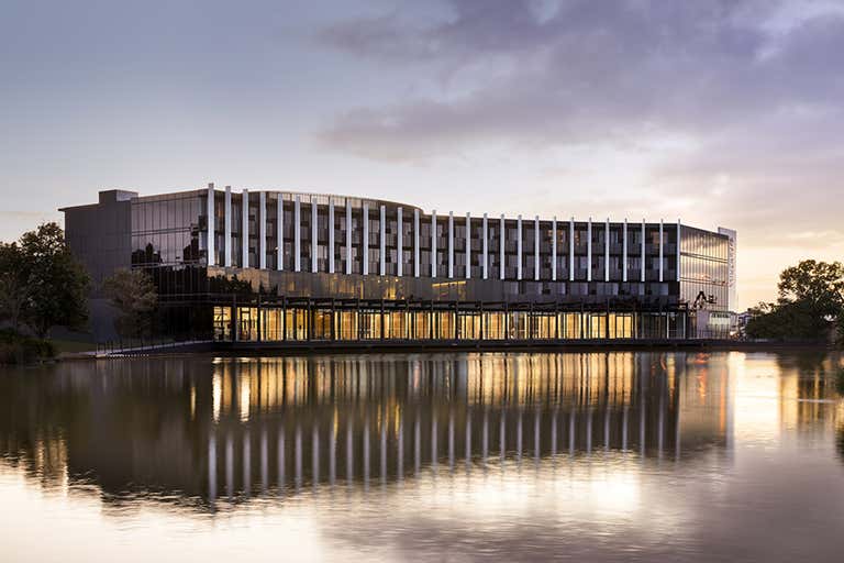 Springlake Shopping Centre, 1-7 Caroline Springs Blvd Caroline Springs VIC 3023 Caroline Springs VIC 3023 - Image 1