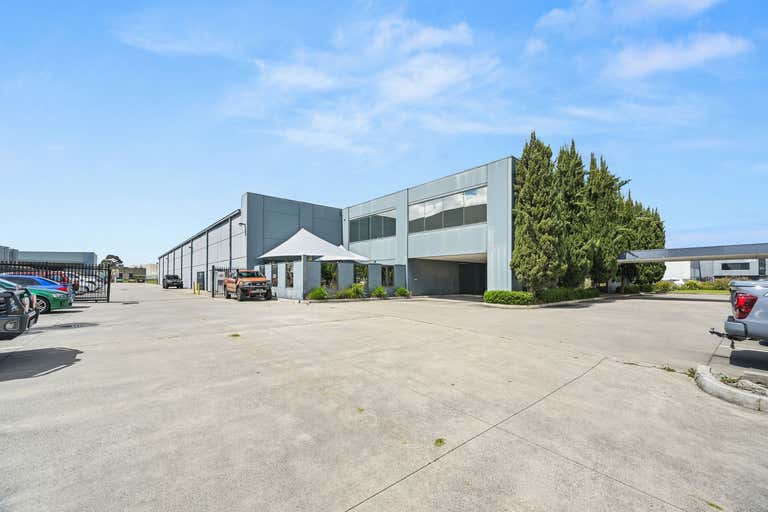 19 Henderson Road Knoxfield VIC 3180 - Image 2