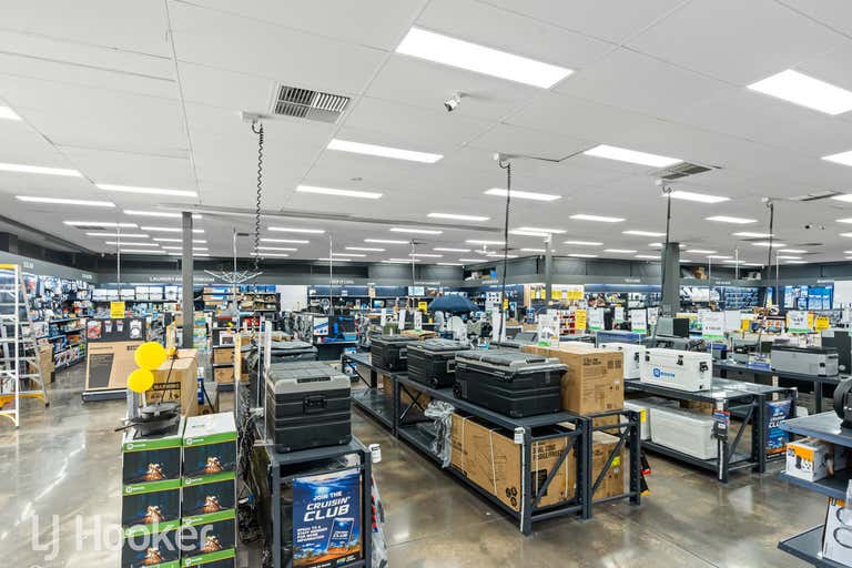 37 Sir Donald Bradman Drive Mile End South SA 5031 - Image 2