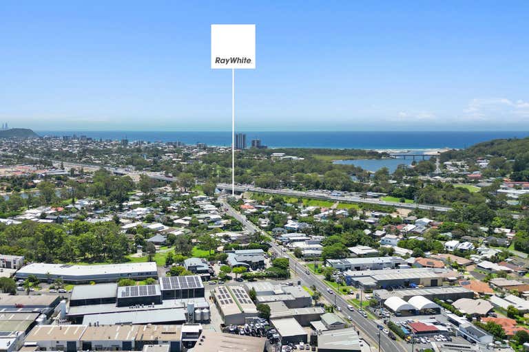 3/9 Station Street Currumbin Waters QLD 4223 - Image 2