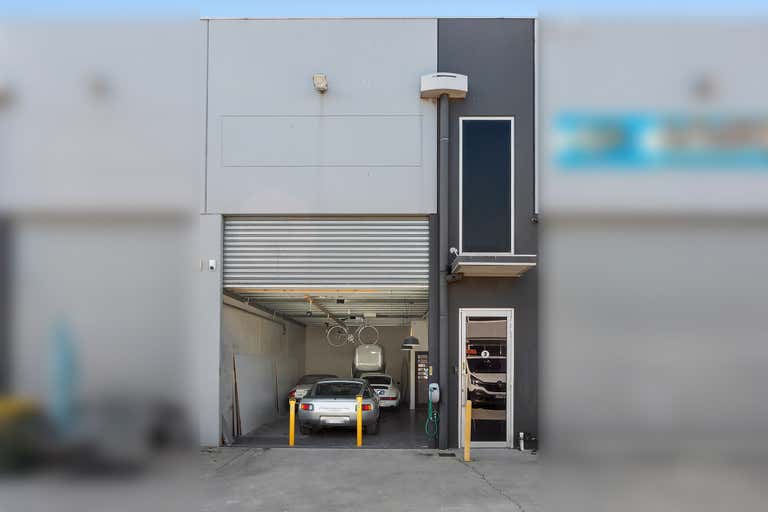 3/82 Wirraway Drive Port Melbourne VIC 3207 - Image 1