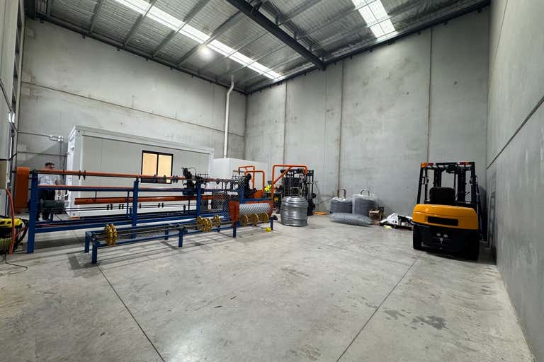 9 Biara Court Cranbourne West VIC 3977 - Image 2