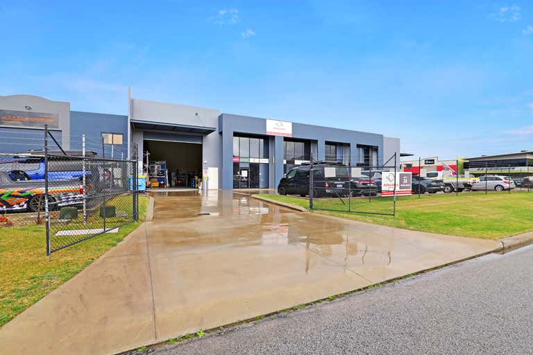 1/24 Tacoma Circuit Canning Vale WA 6155 - Image 2