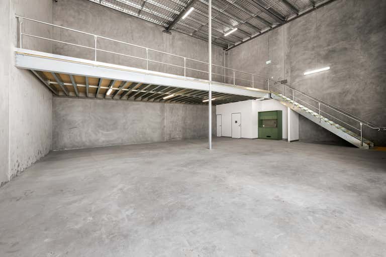 8/13 Loam Street Acacia Ridge QLD 4110 - Image 2