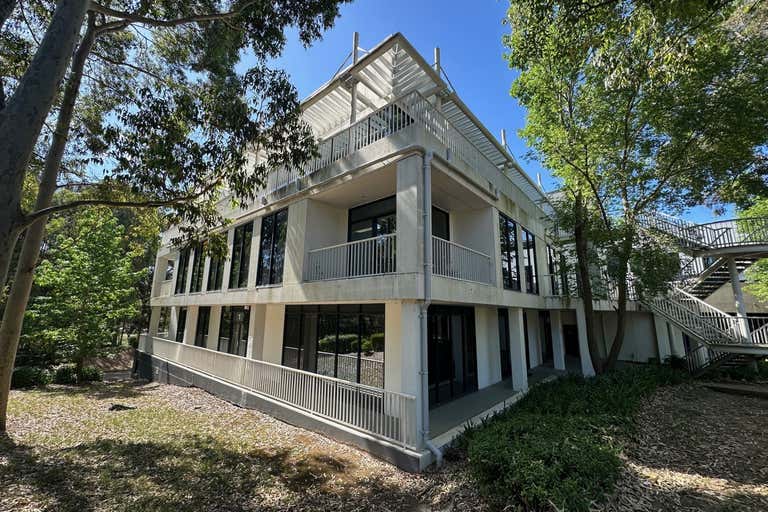 17/5-7 Inglewood Place Norwest NSW 2153 - Image 2