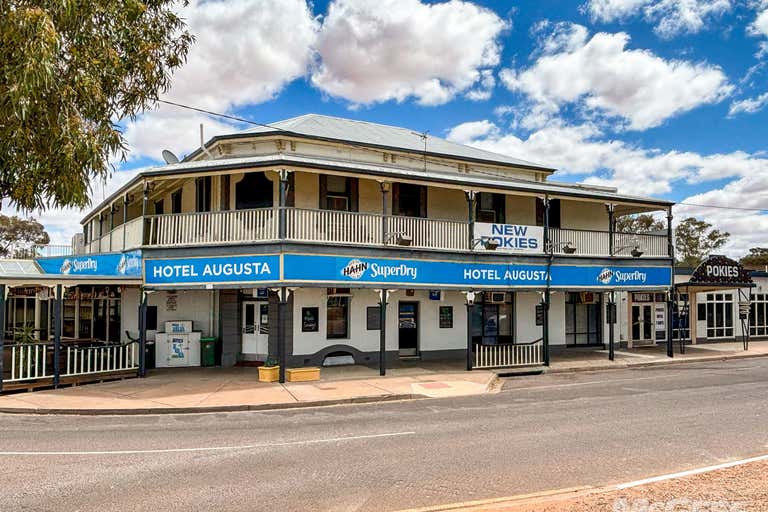 Hotel Augusta, 1-3 Loudon Road Port Augusta West SA 5700 - Image 2