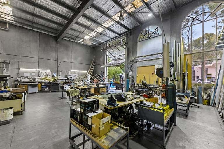 Unit 12, 18-20 Redland Drive Mitcham VIC 3132 - Image 2