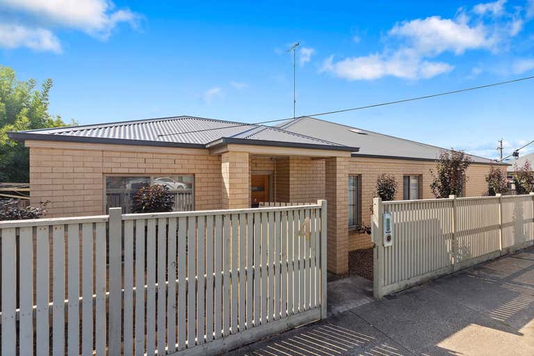 4 North Valley Road Highton VIC 3216 - Image 2