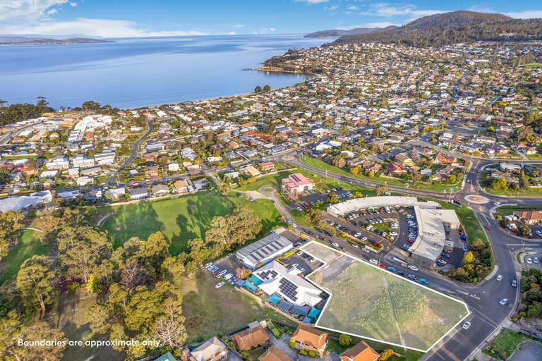 11 Opal Drive Blackmans Bay TAS 7052 - Image 2