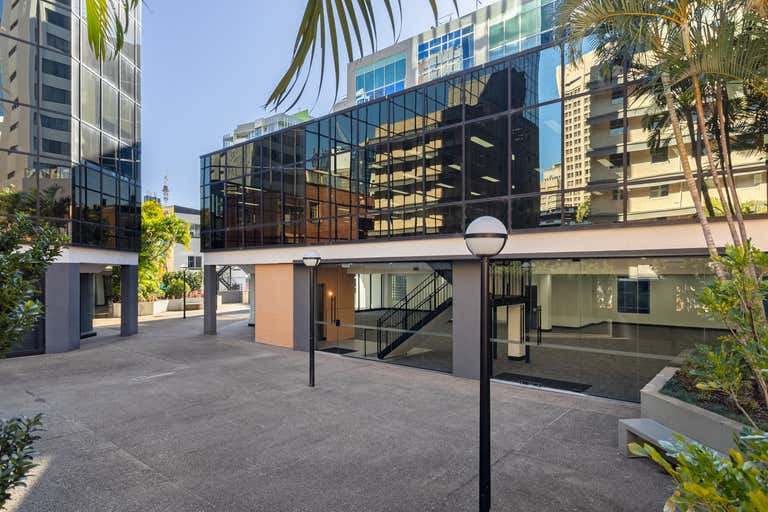 135 Wickham Terrace Spring Hill QLD 4000 - Image 2