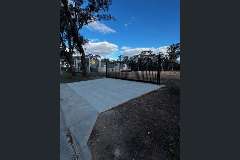 86 Victa rd East Bendigo VIC 3550 - Image 2