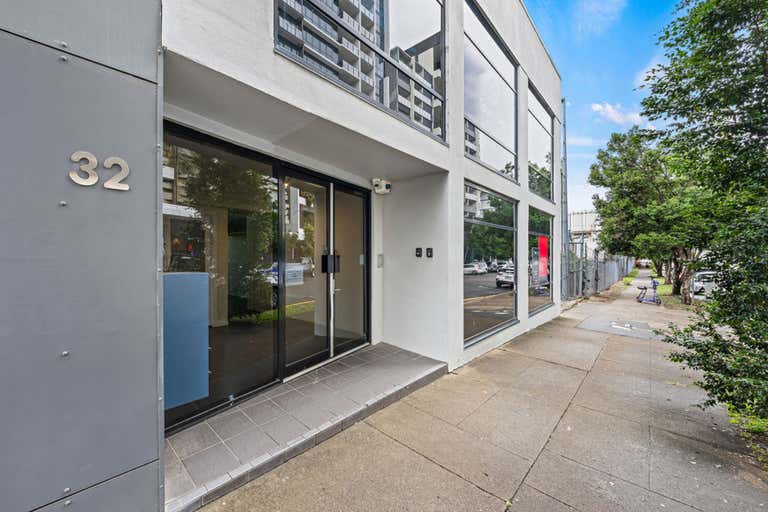 32 Hope Street South Brisbane QLD 4101 - Image 1