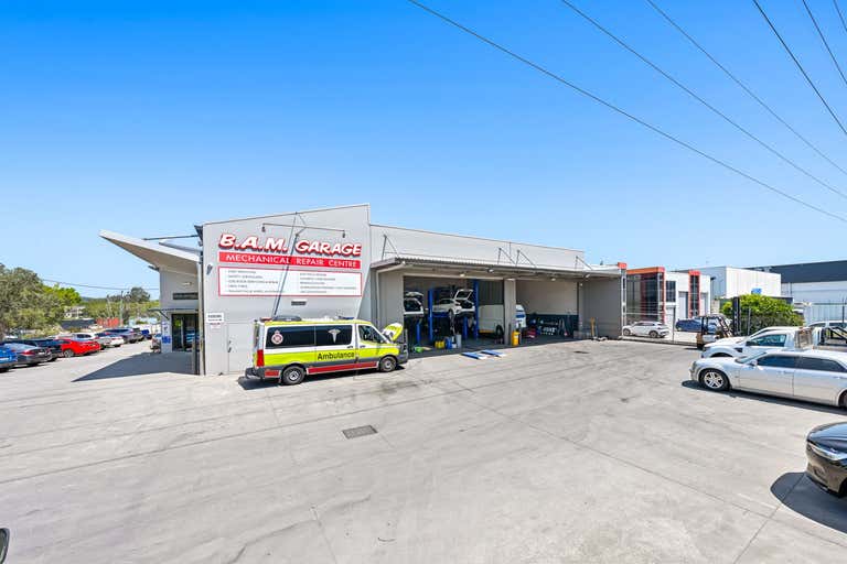 1/220 Beverley Street Morningside QLD 4170 - Image 1