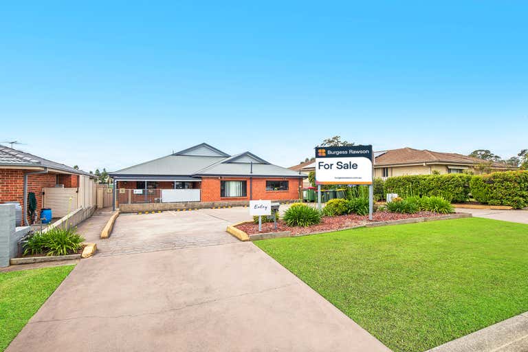 4 Fernleigh Avenue, Aberglasslyn, NSW 2320 Medical & Consulting