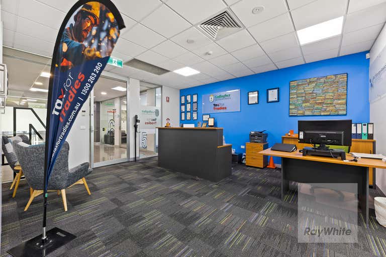 4/2 Enterprise Drive Bundoora VIC 3083 - Image 2