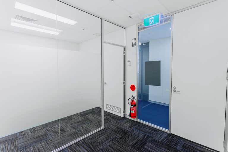 29b/5-7 Inglewood Place Norwest NSW 2153 - Image 2