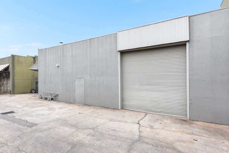 Unit 7, 9 Greaves Street Dandenong VIC 3175 - Image 1