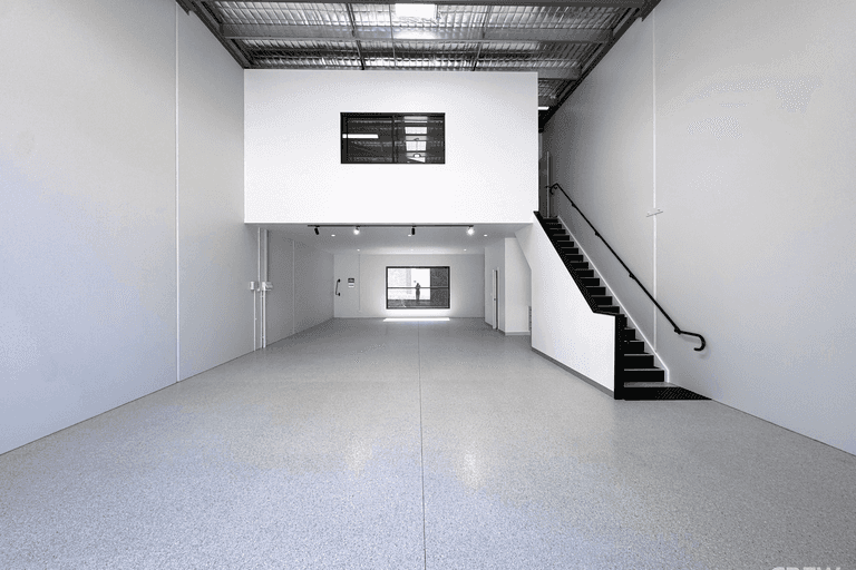 15/10 Naves Drive Coomera QLD 4209 - Image 2