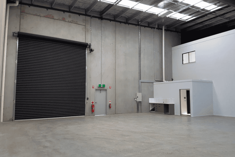 1/16 Colemans Road Carrum Downs VIC 3201 - Image 2